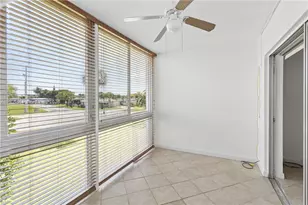 7887 Golf Cir Dr, Margate, FL 33063 - Photo 16