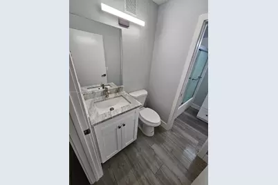 10823 NW 3rd Ct #B12U, Pembroke Pines, FL 33026 - Photo 4