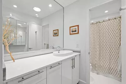 11045 SW 113th Pl, Miami, FL 33176 - Photo 6