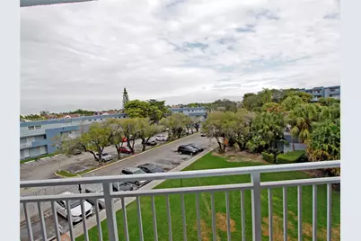 9351 Fontainebleau Blvd #B403, Miami, FL 33172 - Photo 12