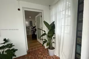 1091 NW 59th St, Miami, FL 33127 - Photo 4