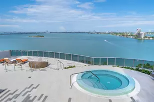 488 NE 18th St, Miami, FL 33132 - Photo 34