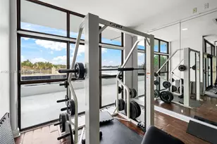 6770 Indian Creek Dr, Miami Beach, FL 33141 - Photo 32