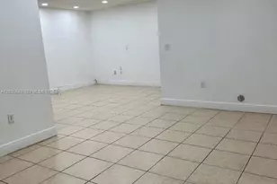 7205 W 3rd Ave, Hialeah, FL 33014 - Photo 8