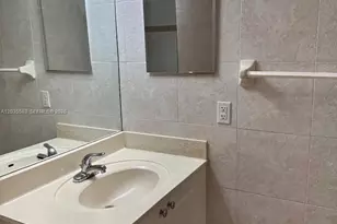 7205 W 3rd Ave, Hialeah, FL 33014 - Photo 24