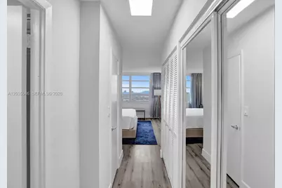 2780 NE 183rd St #1705, Aventura, FL 33160 - Photo 6