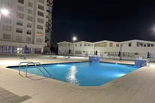 2780 NE 183rd St, Aventura, FL 33160 - Photo 18