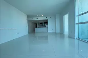 950 Brickell Bay Dr, Miami, FL 33131 - Photo 6