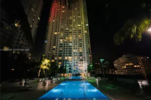 950 Brickell Bay Dr, Miami, FL 33131 - Photo 48