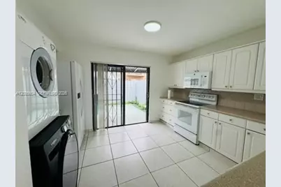[Address not provided], Miami, FL 33165 - Photo 4
