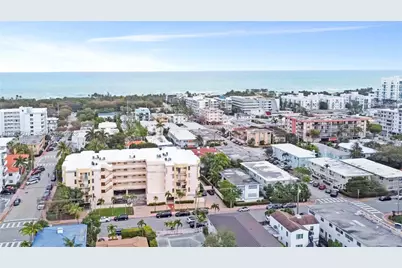 7925 Carlyle Ave #403, Miami Beach, FL 33141 - Photo 24