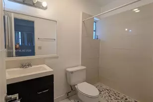 19080 NE 3rd Ct, Miami, FL 33179 - Photo 10