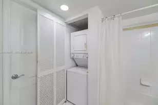 1200 Brickell Bay Dr, Miami, FL 33131 - Photo 46