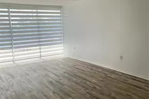 802 NW 87th Ave, Miami, FL 33172 - Photo 38