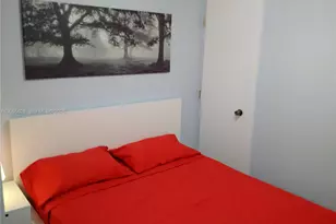 1525 Meridian Ave, Miami Beach, FL 33139 - Photo 10