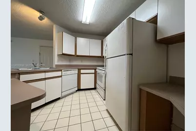 4035 W McNab Rd #F203, Pompano Beach, FL 33069 - Photo 2