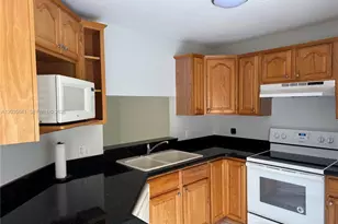 3811 Simms St, Hollywood, FL 33021 - Photo 2