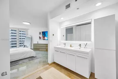 19333 Collins Ave #709, Sunny Isles Beach, FL 33160 - Photo 16