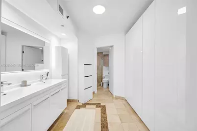 19333 Collins Ave #709, Sunny Isles Beach, FL 33160 - Photo 14