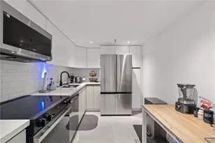 20505 E Country Club Dr, Aventura, FL 33180 - Photo 10