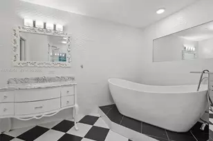 19116 Fisher Island Dr, Miami Beach, FL 33109 - Photo 16
