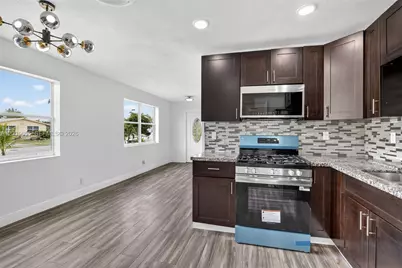 6250 NW 14th St, Sunrise, FL 33313 - Photo 14