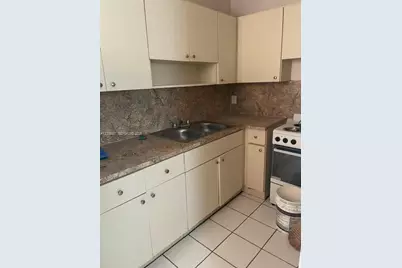 2751 NW 46th St #11, Miami, FL 33142 - Photo 2