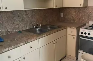 2751 NW 46th St, Miami, FL 33142 - Photo 2