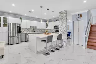 1581 Winterberry Ln, Weston, FL 33327 - Photo 18