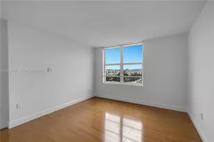 1900 Sunset Harbour Dr, Miami Beach, FL 33139 - Photo 10