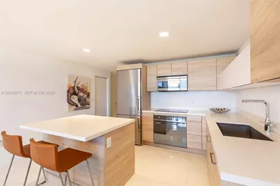 16385 Biscayne Blvd #1805, North Miami Beach, FL 33160 - Photo 10