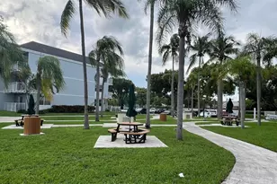 8600 SW 212th St, Cutler Bay, FL 33189 - Photo 20