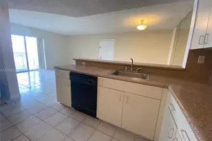 8600 SW 212th St, Cutler Bay, FL 33189 - Photo 8