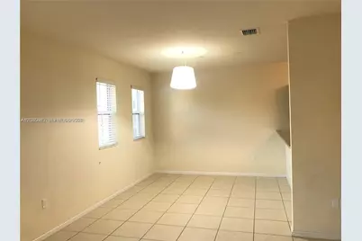 8900 NW 97th Ave #212, Doral, FL 33178 - Photo 4