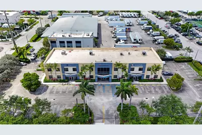 10900 NW 25th St #202, Sweetwater, FL 33172 - Photo 6
