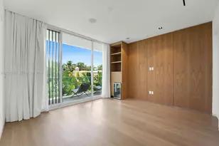 810 W 47th Ct, Miami Beach, FL 33140 - Photo 26
