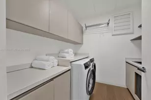 810 W 47th Ct, Miami Beach, FL 33140 - Photo 30