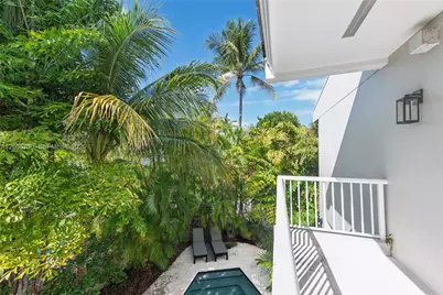 650 Curtiswood Dr, Key Biscayne, FL 33149 - Photo 26
