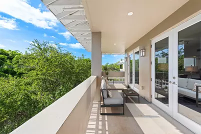 3540 Main Hwy #401, Miami, FL 33133 - Photo 20