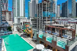 20 NE 11th St, Miami, FL 33132 - Photo 6