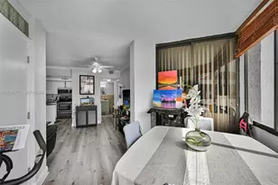 8255 SW 152nd Ave, Miami, FL 33193 - Photo 10