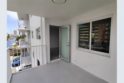 3755 NE 167th St #25, North Miami Beach, FL 33160 - Photo 8