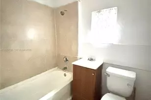 1060 NW 47th St, Miami, FL 33127 - Photo 4