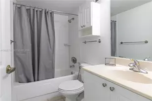 2501 S Ocean Dr, Hollywood, FL 33019 - Photo 18