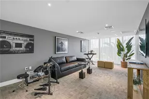 16395 Biscayne Blvd, North Miami Beach, FL 33160 - Photo 28