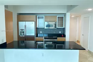 950 Brickell Bay Dr, Miami, FL 33131 - Photo 4