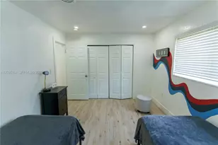 310 NE 162nd St, Miami, FL 33162 - Photo 6