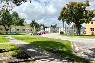 444 NW 84th St, Miami, FL 33150 - Photo 28