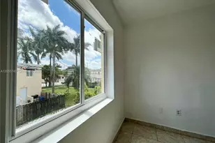 444 NW 84th St, Miami, FL 33150 - Photo 16