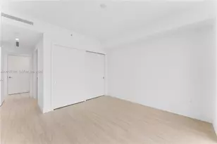 2411 Laguna Cir, North Miami, FL 33181 - Photo 22